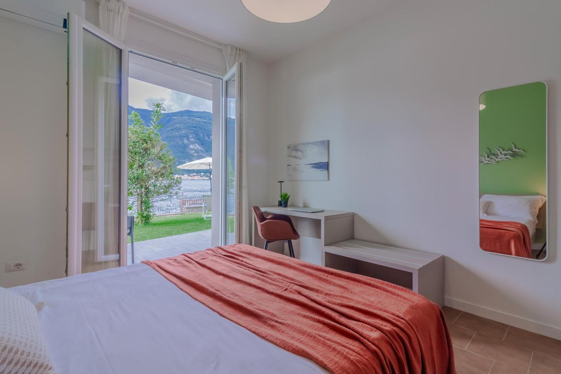 Ninfea Apartments By Wonderful Italy Lezzeno Ngoại thất bức ảnh