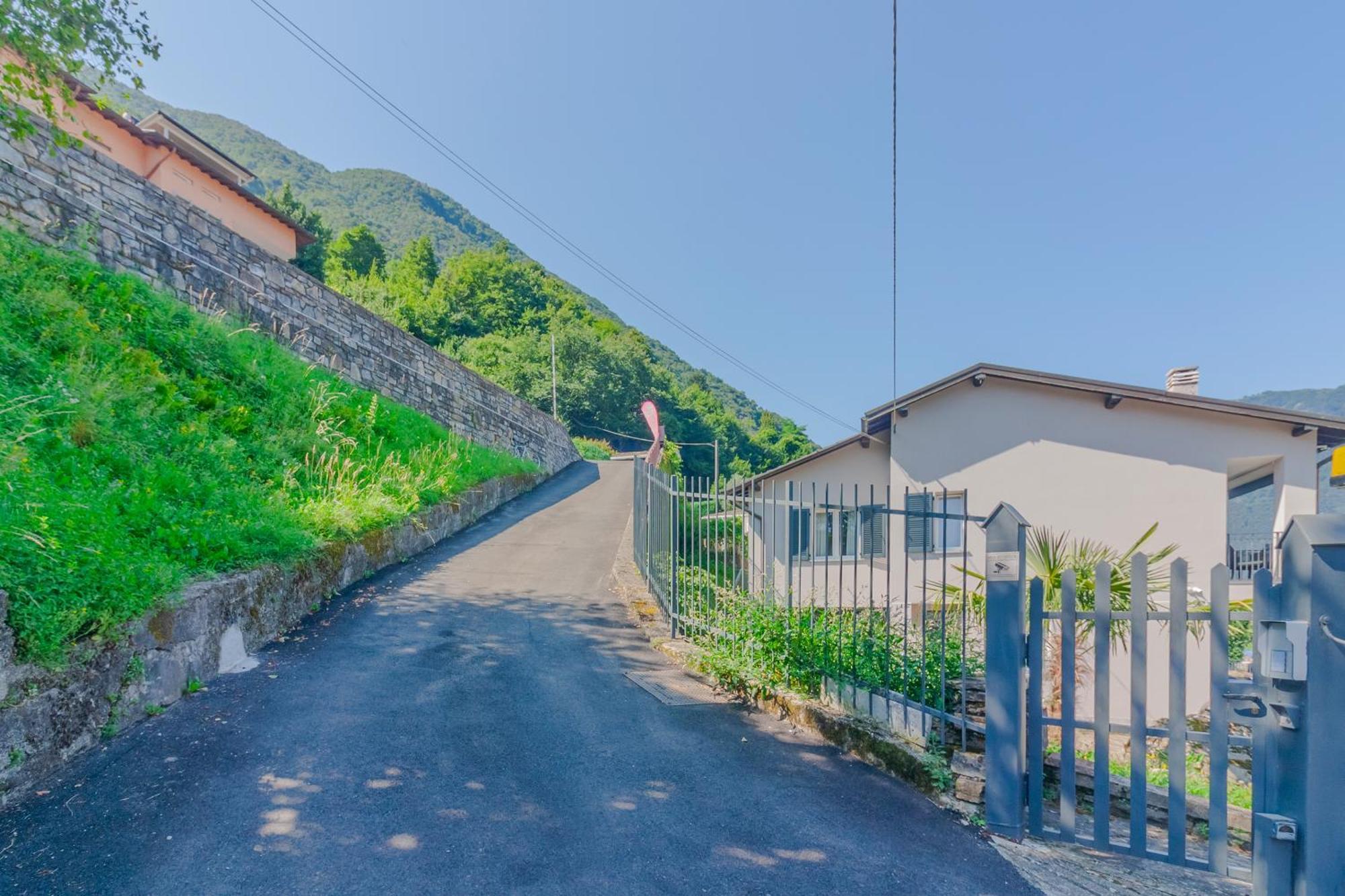 Ninfea Apartments By Wonderful Italy Lezzeno Ngoại thất bức ảnh